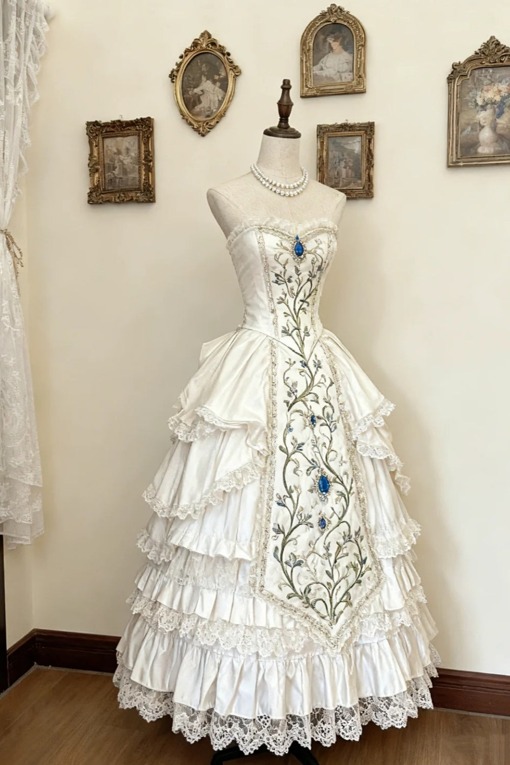 uschichubs-Ivory White Elegant Fairytale Long Satin Lace Retro Classic Dream Palace Lolita Dress Floral Ball Gown gh5939