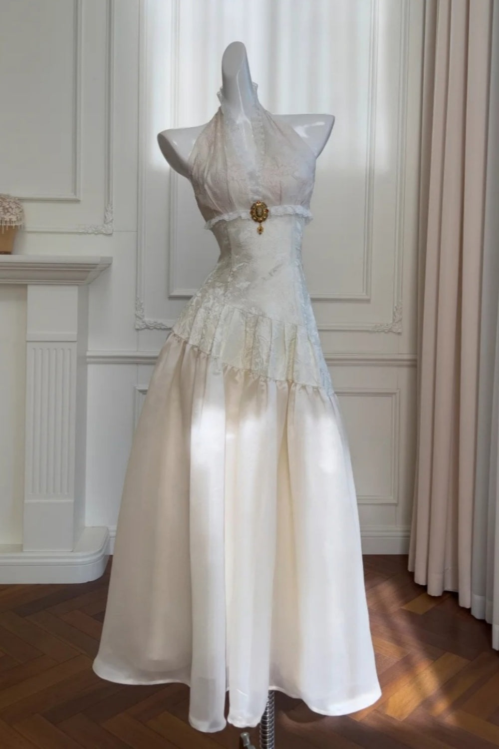 uschichubs-Vintage Lace Jacquard Halter Evening Dress, Long Sleeveless Elegant Party Gown gh5902