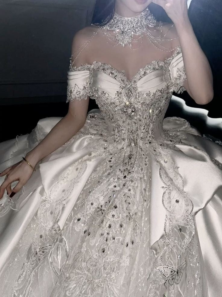 A Line Luxurious Wedding Dresses, Long Bridal Gowns  cg25646