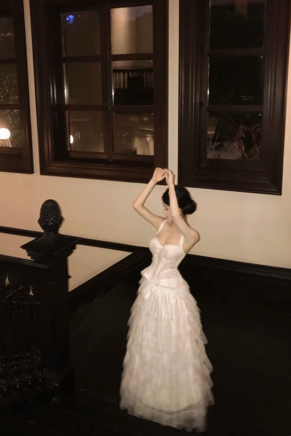 uschichubs-Sweet White Lace Strappy Gown, Tiered dress Design Overflows with Romantic Atmosphere gh5901