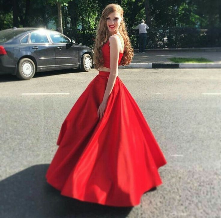 Two Pieces Red Prom Dresses A-Line Satin Evening Gown