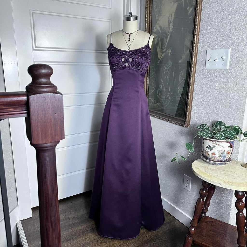 (out of stock)Purple Vintage Fashion Elegant Exquisite Beaded Long Spaghetti Strap Satin prom dress Evening Dress Party Dress gh3676