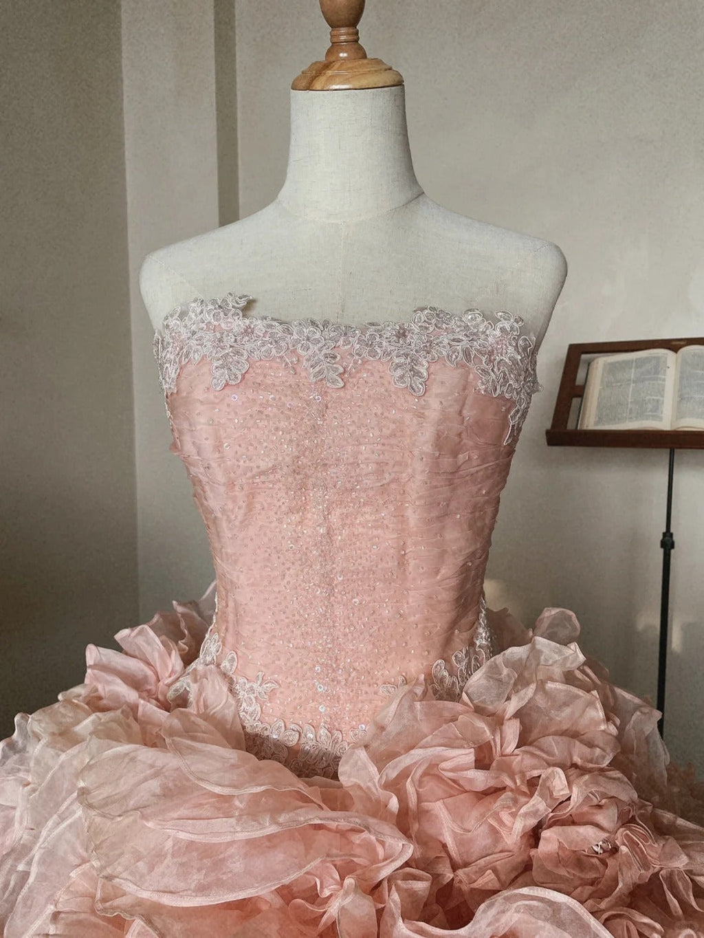 French romantic rose tulle flower tube top fluffy princess floor-length wedding dress P3071