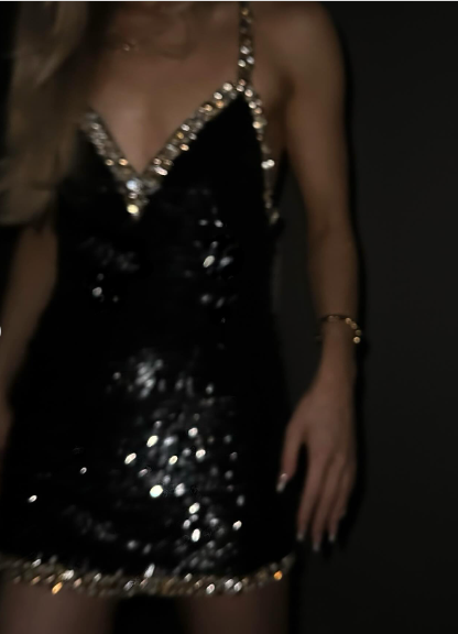 Gorgeous Black Spaghetti Straps Sequin Beaded Cocktail Dress Short Backless Homecoming Dress S396