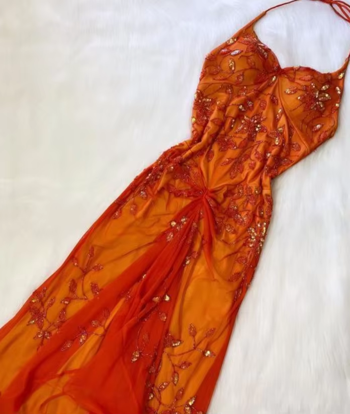 Pretty A Line Halter Tulle Long Prom Dresses Formal Evening Dresses SD2712