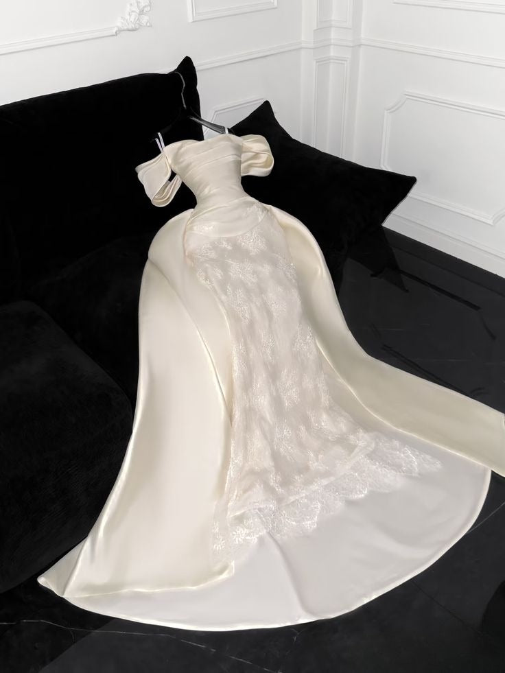 Glamorous Ivory Off-Shoulder Satin Wedding Dress Romantic A-Line Bridal Gown TP5095